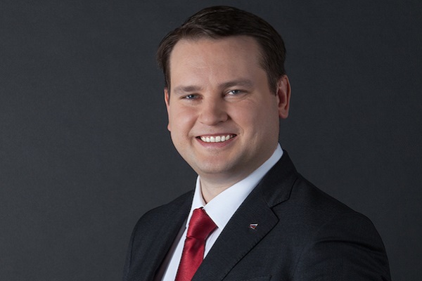 ���� �������������